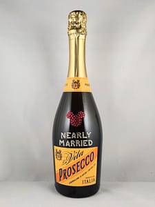 Read more about the article Sparkly prosecco bottle!