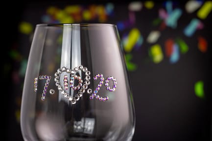 Wedding Date Sparkle Glass