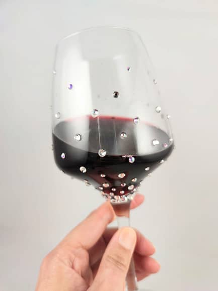 Scatter Crystal Wine Glass